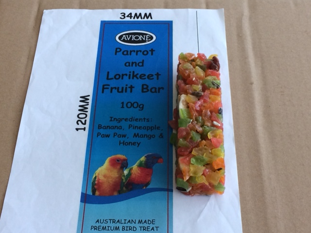 AVIONE LORIKEET/ PARROT FRUIT STICK BAR (BOX OF 12)